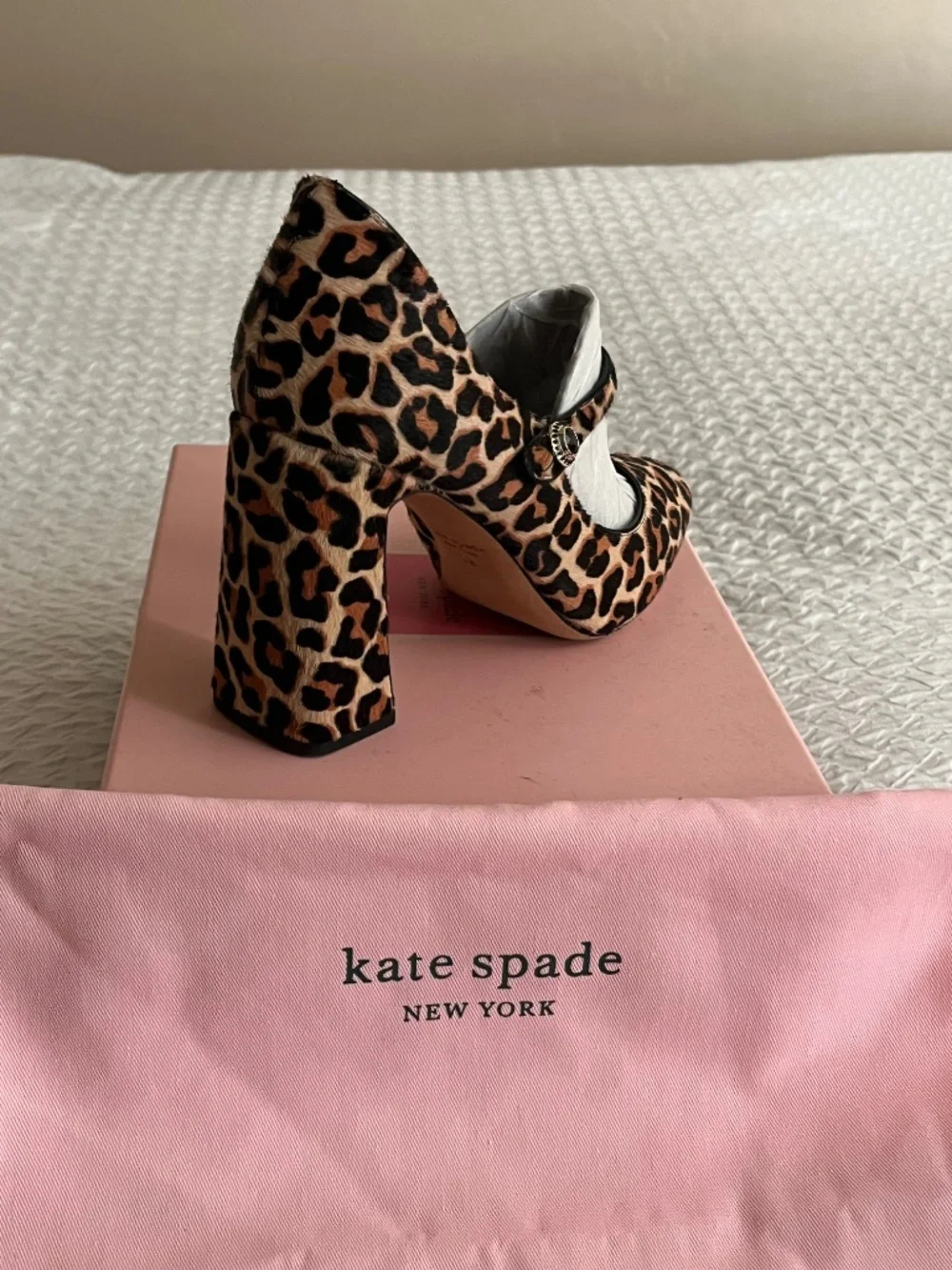 Kate Spade Leopard pumps size 8